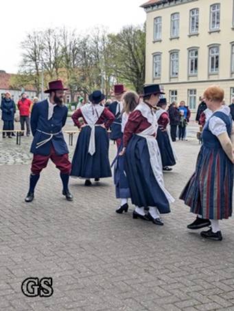 PXL_20250420_093009064